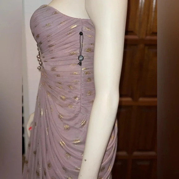 - ADRIANNA PAPELL BLUSH FOILED METALLIC DOT DRAPED STRAPLESS GOWN SZ 6 - Picture 9 of 16